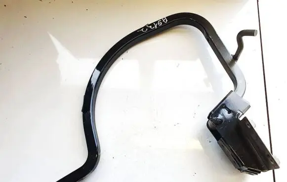 Volkswagen Jetta V Tailgate/trunk/boot hinge 5c6827301b