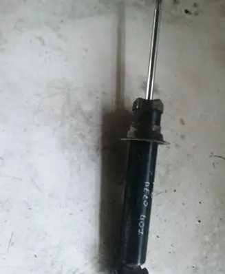 Peugeot 407 Front shock absorber/damper