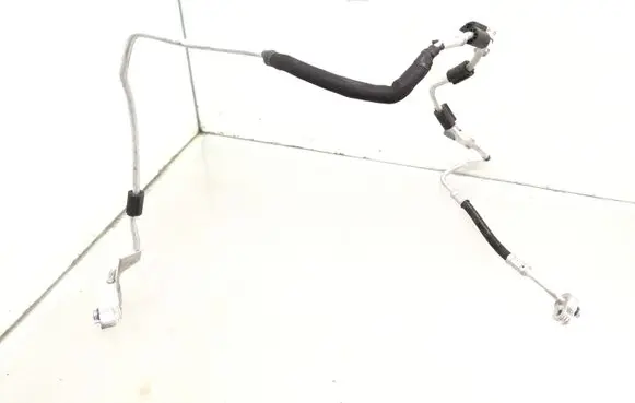 Air conditioning (A/C) pipe/hose