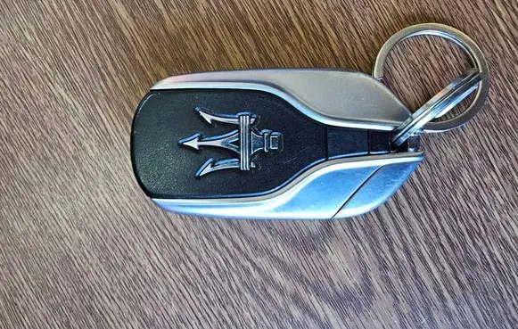 Maserati Ghibli Ignition key/card 