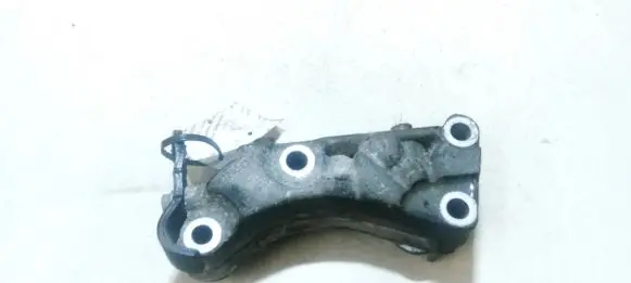 Peugeot 207 Engine mounting bracket 9637558580