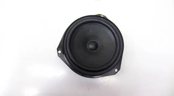 Alfa Romeo Stelvio Subwoofer speaker 00505473920