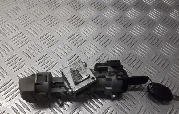 Ford Focus Ignition lock 3M51-3F880-AC