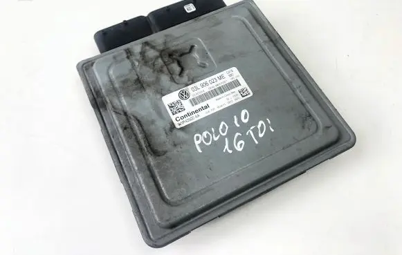 Volkswagen Polo V 6R Engine control unit/module 03L906023ME 03L907425B 5WP42920AA