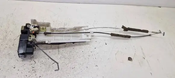 Chrysler Pacifica Rear door lock