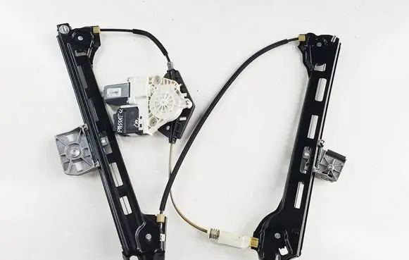 Rear door window regulator with motor