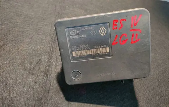 Renault Laguna II ABS Pump 8200159837 10020601684 P5CT2AAY4