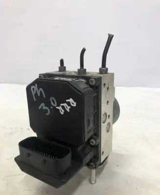 Volkswagen Phaeton ABS Pump 0265950105 H33S0047 681304
