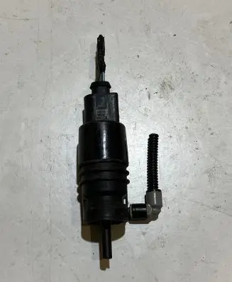 Ford Mustang VI Windscreen/windshield washer pump 8S4317664AA