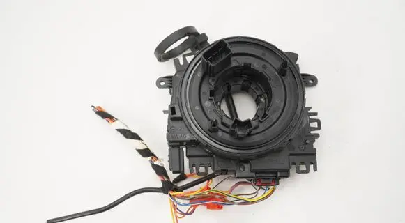 Volkswagen PASSAT B8 Airbag slip ring squib (SRS ring) 5Q0953569B