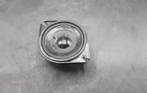 Audi A8 S8 D4 4H Front door speaker 4E0035411C 373101