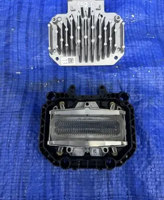 DS Automobiles 7 Crossback Headlight part 1420000773