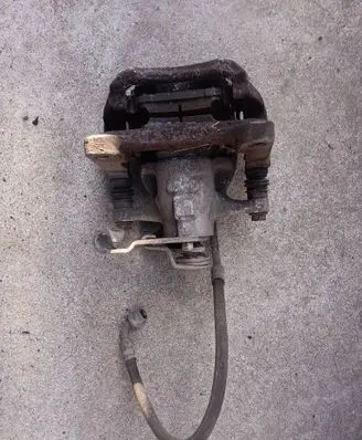 Opel Astra K Rear brake caliper