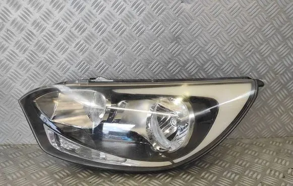 KIA Rio Headlight/headlamp 921011WXXX