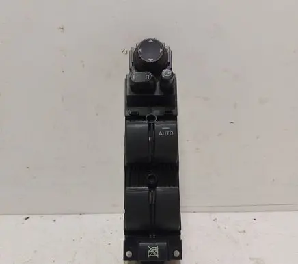 Mazda 3 II Electric window control switch 5AA798EA02 0036T1 BEH566350