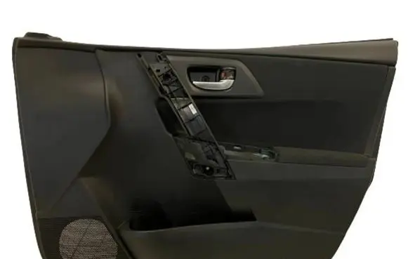 Toyota Auris E180 Front door card panel trim