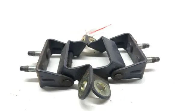 Chevrolet Cruze II Tailgate/trunk/boot hinge