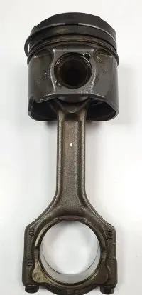 Opel Insignia A Piston with connecting rod