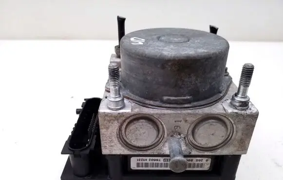 Nissan Note (E11) ABS Pump 