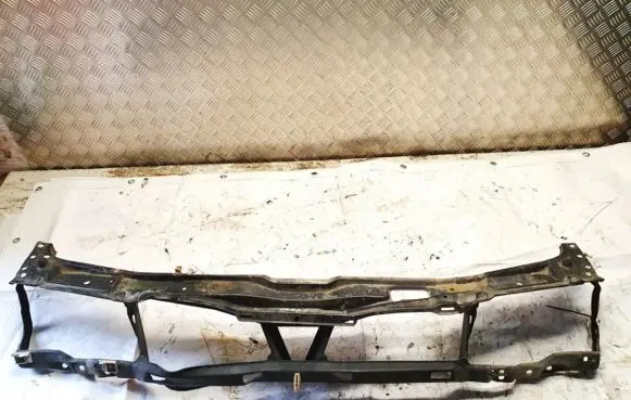 Volkswagen PASSAT B4 Radiator support slam panel