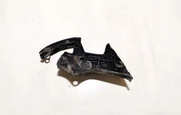 Skoda Fabia Mk1 (6Y) Slide rail for timing chain 045115124B