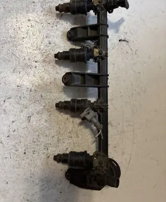 Renault Scenic I Fuel main line pipe 7700273495