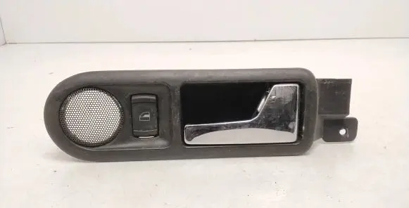 Volkswagen Golf IV Rear door interior handle 3B0839114 PA6GF25 T81180