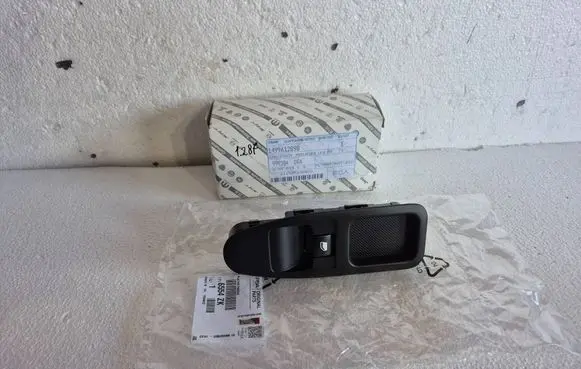 Fiat Scudo Electric window control switch 1499612898