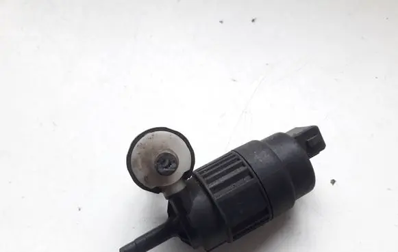 Opel Astra H Windscreen/windshield washer pump