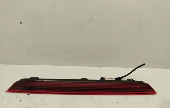 Audi Q7 4L Third/center stoplight 4L0945097