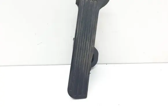 Volkswagen PASSAT CC Accelerator throttle pedal