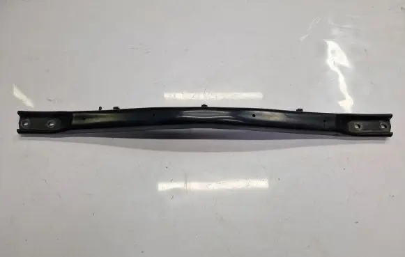 Top upper radiator support slam panel