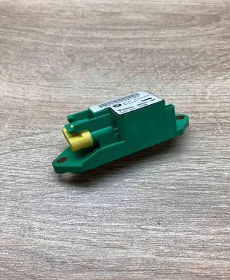 BMW 5 E39 Airbag deployment crash/impact sensor 6910678 Used WithPlug