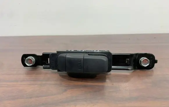 Mitsubishi Outlander IV Seat belt adjustment rail 6096312