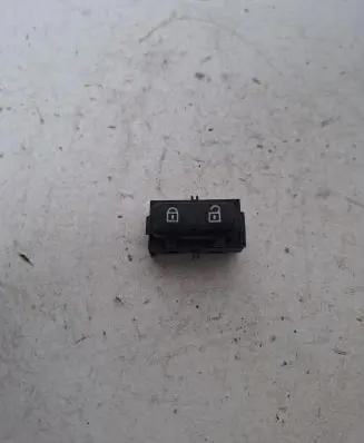 Volvo XC70 Central locking switch button 973980 30710476