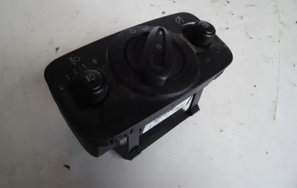 Ford C-MAX II Light switch AV6T13A024CA