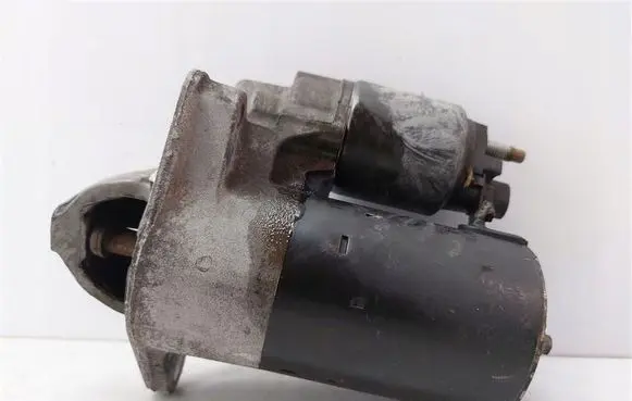 Chrysler PT Cruiser Starter motor 6004AA0003