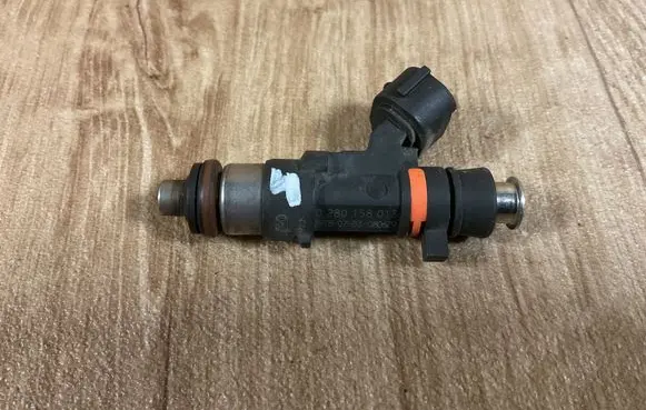 Fuel injector