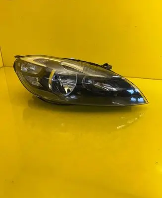 Volvo V40 Headlight/headlamp 31283327