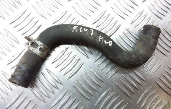Toyota Yaris Engine coolant pipe/hose