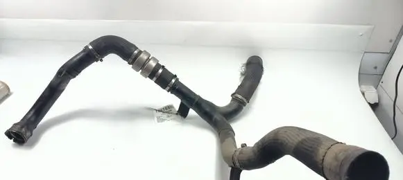 Maserati Ghibli Air intake hose/pipe