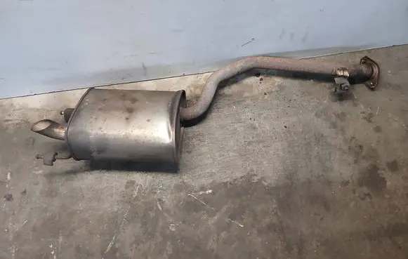 Lexus GS 250 350 300H 450H Muffler/silencer 23123