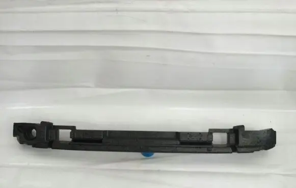 Front bumper foam support bar