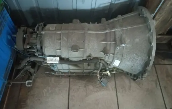 Jaguar XF Automatic gearbox 1068301363
