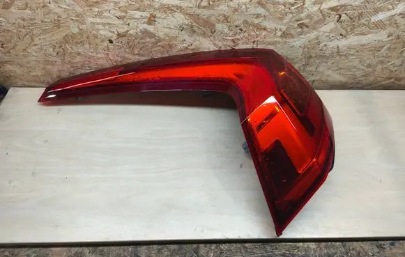 Volvo S90, V90 Rear/tail lights 31656781