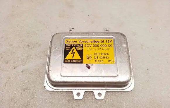 BMW 5 E60 E61 Headlight ballast module Xenon 5DV00900000