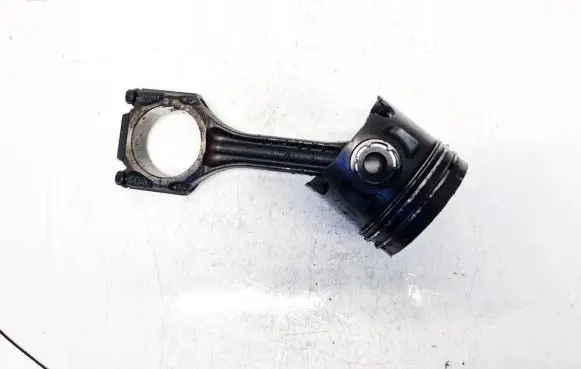 Audi 80 90 S2 B4 Piston with connecting rod