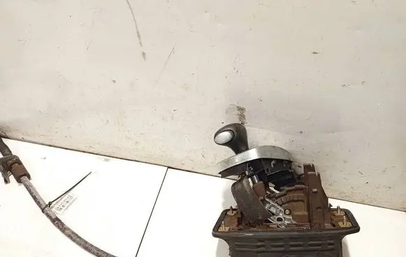 Gear shifter/selector