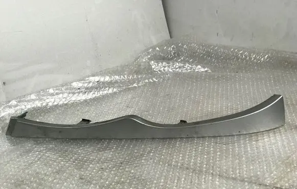 BMW 3 E46 Under headlight/headlamp trim 7030553