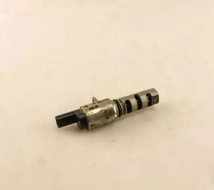 Volkswagen Polo V 6R Camshaft vanos timing valve 4555520H3